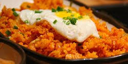 season 2 ep.163 tuna and kimchi spicy roll. Cara Membuat Nasi Goreng Korea Alias Kimchi Bokkeumbap Merdeka Com