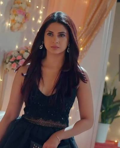 Jennifer - #Beyhadh2 #jinnifer_winget #SonyTV #maya #Beyhadh | Facebook