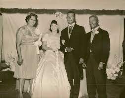 Check spelling or type a new query. 60 Adorable Real Vintage Wedding Photos From The 60s