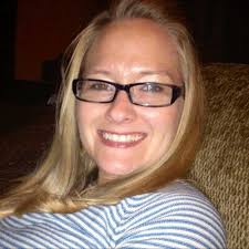 Ashley Dummitt's Instagram, Twitter & Facebook