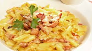 Nel frattempo preparate le patate. Pasta Con Pancetta E Crema Di Patate Un Saporito Primo Piatto