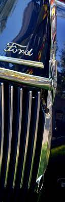 1940 Ford Grille Re Pin Brought To You By Houseinsurance Eugeneoregon Insurance For Cars Old And New Ford Emblem Vintage Cars 1940 Ford