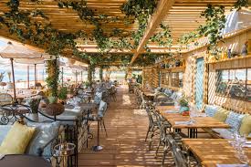 Jardin Tropezina Saint Tropez Graphic Identity And Interior Design By Notoire Agency Architecture Interieure Architecture Jardins
