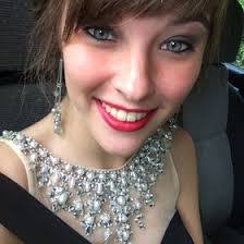 Melissa Riggen's Instagram, Twitter & Facebook