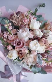 Download this free photo about beautiful bouquet of flowers, and discover more than 9 million professional stock photos on freepik Pin By Harpreet Kour On Beautiful Flowers Flowers Bouquet Gift Flower Arrangements Beautiful Bouquet Of Flowers