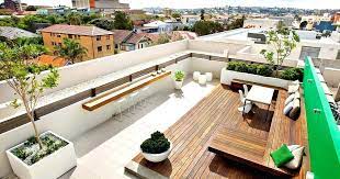 Selain itu, jangan lupa menambah tanaman hias di sekitarnya agar dekorasi. Desain Rumah 2 Lantai Rooftop