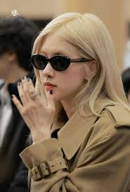 4444] The afterparty with **WOOSUNG**