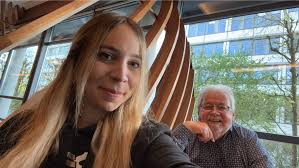 Live Planet People by RTL