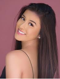 Stacey Chan's Instagram, Twitter & Facebook