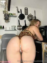 B. Eleanor  Bubblefiit Nude Leaks OnlyFans Photo 1 - Fapeza