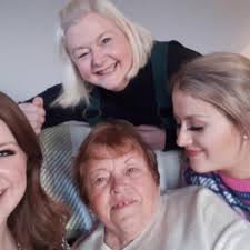 Jenny Cain (@jenny_cain)