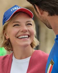 Spread your arms wide, and get ready to embrace all the romantic beauty of  Italy with Eloise Mumford and Kevin McGarry! 🇮🇹 The all new Villa Amore  premieres this Saturday at 8/7c