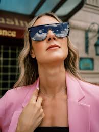 Sometimes I play model 🤭 @egilphoto 📸