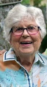 Marilyn Kimball's Instagram, Twitter & Facebook