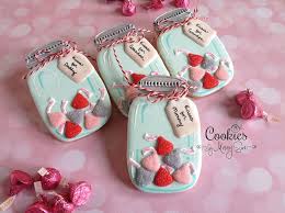 Kisses In A Jar Galletas Para Boda Galletas De Amor Galletas De Azucar Decoradas