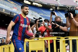Sergio agüero inició este lunes 31 de mayo su nueva aventura futbolística en españa y dio sus primeras declaraciones luego de concretarse su fichaje por el fc barcelona. T68aagftov9z1m