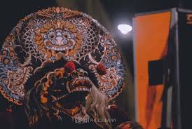 Warning Official1289 Di Instagram Reposted From Egprst Get Regrann Becik Ketitik Olo Ketoro Warning Offi Seni Tradisional Barong Wallpaper Ponsel