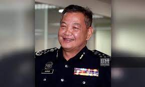 Bagi forasi jabtan fungsioal yang telah diangkat menjadi pns selama. Ada Pegawai Anggota Bayar Ribuan Ringgit Untuk Lulus Peperiksaan Naik Pangkat Kpn
