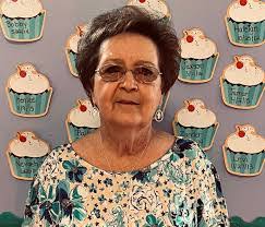 Perry Melton's Instagram, Twitter & Facebook