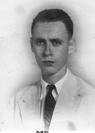 My father Judah Lisberg was born 118 years ago today he was born in  Manchester and lived there all his life. He was a fine musician first  violinist at Manchester Grammar School