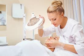 Tout savoir sur le métier d'esthéticienne : Devenir Estheticienne Apres Un Cap Tout Savoir Sur Ce Metier
