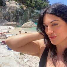 È morto a 59 anni Totò Schillaci, l'eroe di Italia 90 e attaccante della  Nazionale italiana, oltre che di Messina, Juventus e Inter. Salì alla  ribalta ai Mondiali italiani quando da riserva