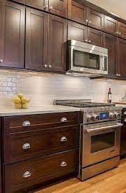 70 Gorgeous Kitchen Backsplash Decor With Dark Cabinets Backsplash With Dark Cabinets Trendy Kitchen Backsplash Best Kitchen Cabinets
