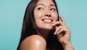 It's formulated for combination skin's unique needs. Seasonal Skin Care Winter Skin Care Summer Skin Care Routine Guide Nykaa S Beauty Book