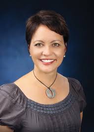 presents Sandy Gould-Yow