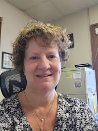 Susan Beagle's Instagram, Twitter & Facebook