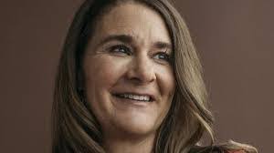 Helen Melrose's Instagram, Twitter & Facebook