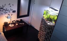 Aquariums can look absolutely amazing in any bedroom particularly if you have a windowless. Aquarium In The Bedroom Home Aquarium Nature And Design