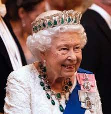 Regina elisabetta principe filippo crisi. Regina Elisabetta Ii Nata Ad Aprile Ma Festeggia A Giugno Il Perche Della Strana Usanza