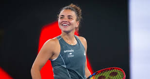 Paolini SHOCKS Swiatek! Semifinals & WTA Finals Spot Within Reach!