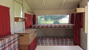 Vends caravane rapido export de 1972. Confort Matic 1984 2 Baies Vitrees 650