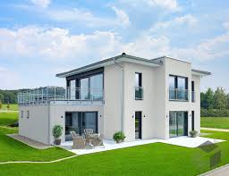 Wenn die dachbahnen auf der garage oder dem flachdachanbau rissig und undicht geworden sind. Stadtvilla Anbau Mit Dachterrasse Stadtvilla Kampa Haus Haus