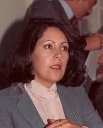 Gladys de Rojas, asume dirección general
