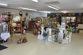 The portland flower market has 7 different stores all selling flowers, plants, and floral supplies to its members. Sarah S Busy Bee Florist 505 N Broadway Portland Tn Florists Mapquest
