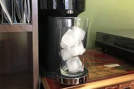 Coffee pods are surprisingly versatile and can make beverages in a number of sizes, so the answer largely depends on the specific coffee maker you own. How To Make Iced Coffee With Nespresso Fuentitech