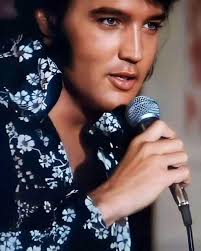 LINDA HAMILTON: Before there was auto tune, AI and so many other magic  tricks to make an artist sound more