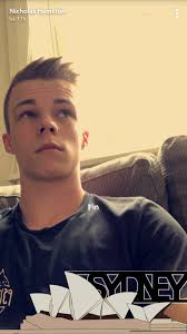 Nicholas Hamilton Brasil