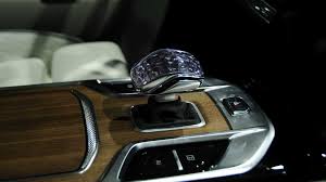 Electric motor 114 kw, electric motor 228 kw. Hongqi E Hs9 Suv Listrik Mewah Yang Super Mahal Dari China