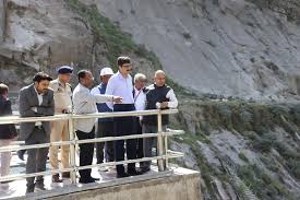 Shri Pankaj Agarwal, IAS, Secretary (Power), GoI, Sh R.P. Goyal, CMD & Shri  R.K. Chaudhary, Director (Tech & Project) visited #NHPC 390 MW Dulhasti  Power Station (J&K) and were apprised on ongoing