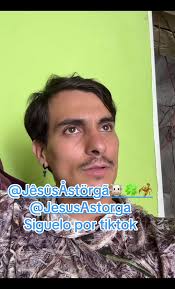 @Jêsûs Åstörgã🐮🍀🦂 @Jesus Astorga Como cuando aún no recibes  felicitaciones de tu familia