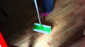 Faites le bon choix parmi les 11 meilleurs défroisseurs vapeur passés au crible par l'équipe maisonae ! Balai Swiffer Youtube