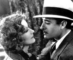 3 Secrets to Loving without Attachment.