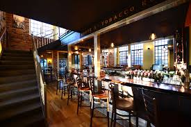 Roberto's Real American Tavern