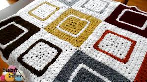 I had never seen this technique but it's finished! Cluster Granny Square Afghan Free Crochet Pattern And Video Tutorial Meladora S Creations