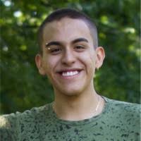 50+ perfiles de «Luis Yabar»