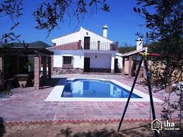 Casa de campo por la zona de alora en una parcela de 12.000m2. Alora Rentals For Your Vacations With Iha Direct